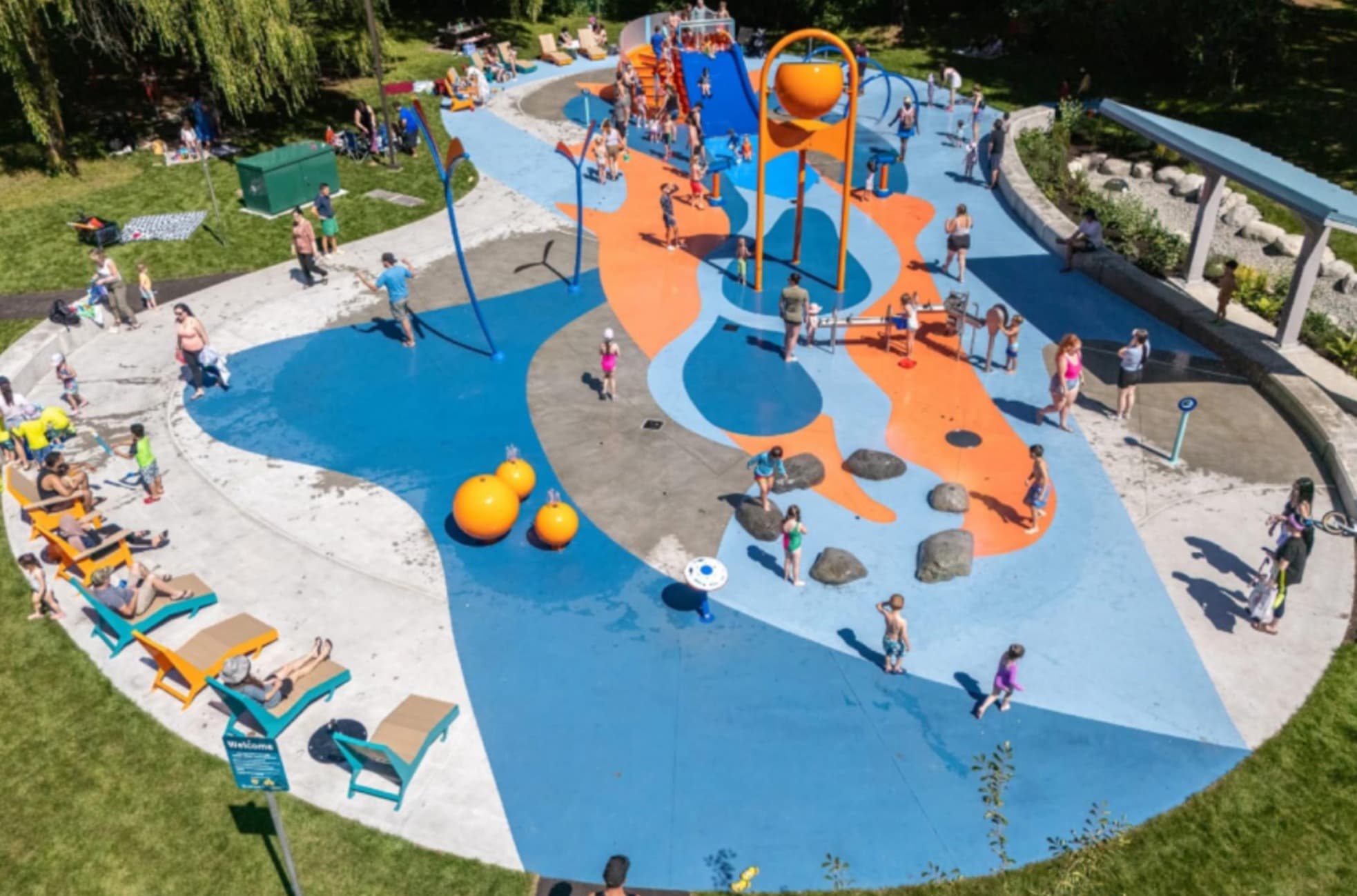 Maple Ridge Spray Park