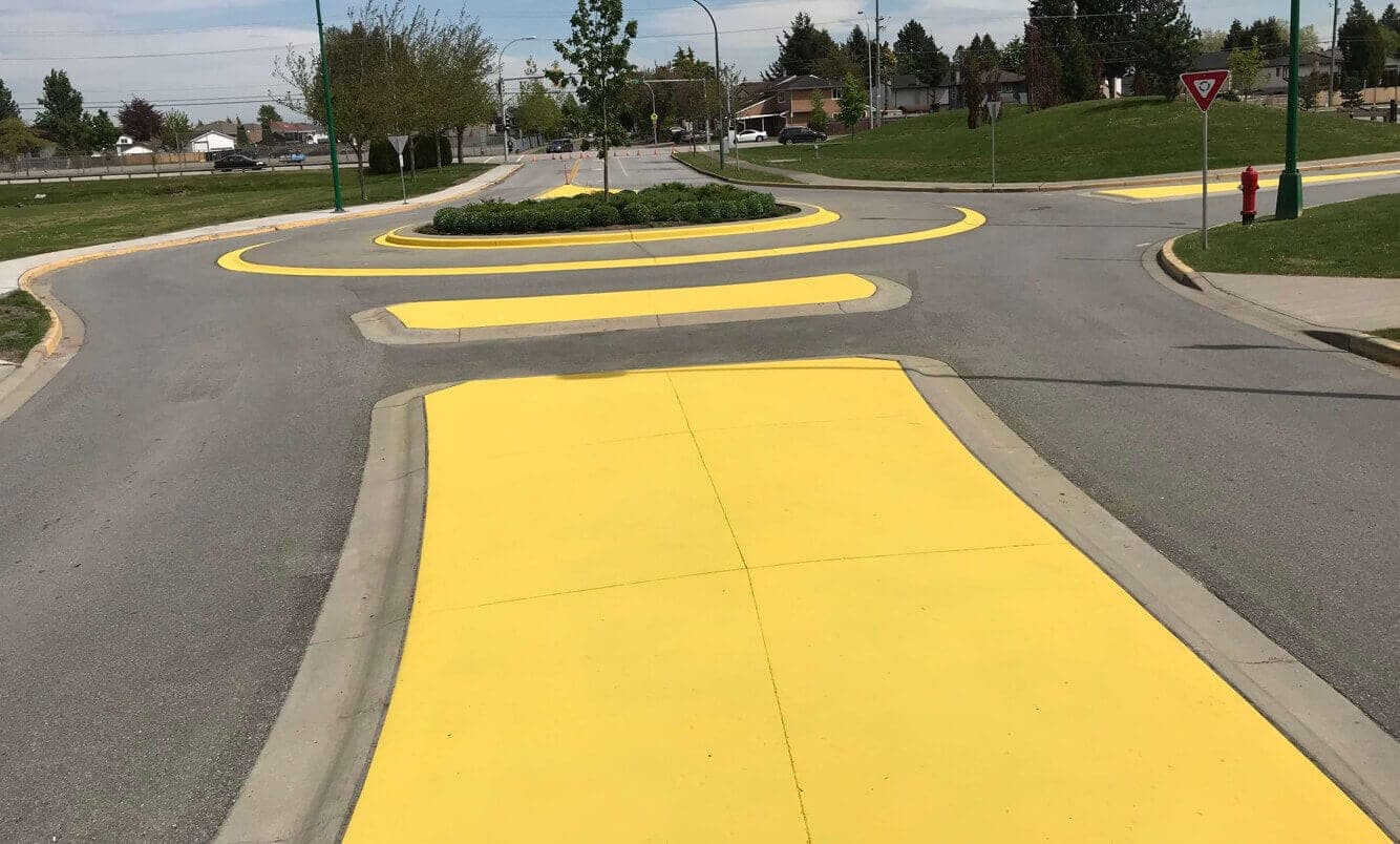 StreetBond-coated median and roundabout in Surrey
